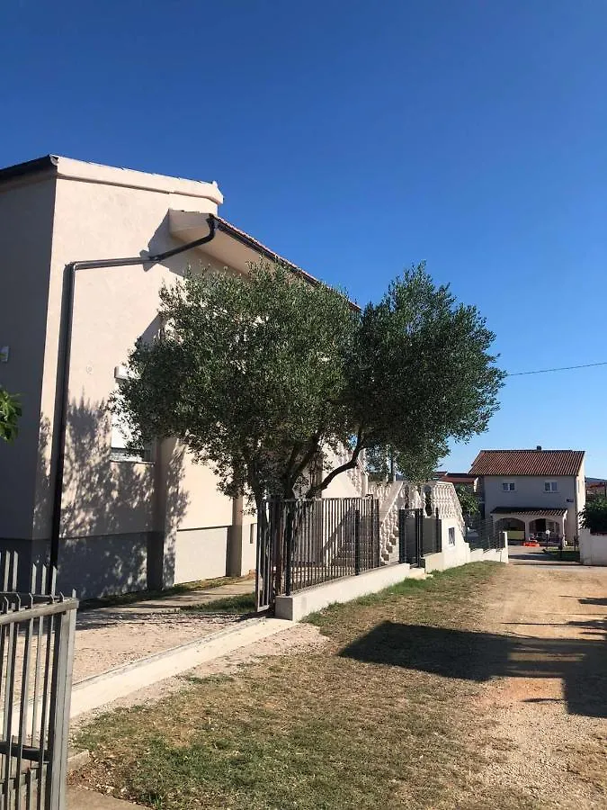Apartman Lorna Turanj 0*,  Chorwacja